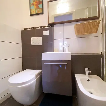 Moderno Monolocale In Centro * Трієст